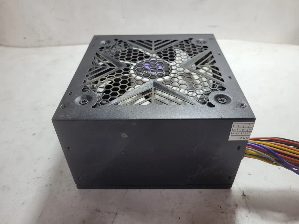 Raidmax RX-300 XT 300W Desktop Power Supply #0262 - Image 3 of 4