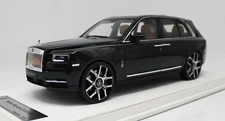 1/18 GL models Rolls Royce Cullinan in Black on Leather Base 39 pcs