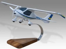 Flight Design CTSW N55994 Desk Wood Airplane New Model Small Scale 1/32