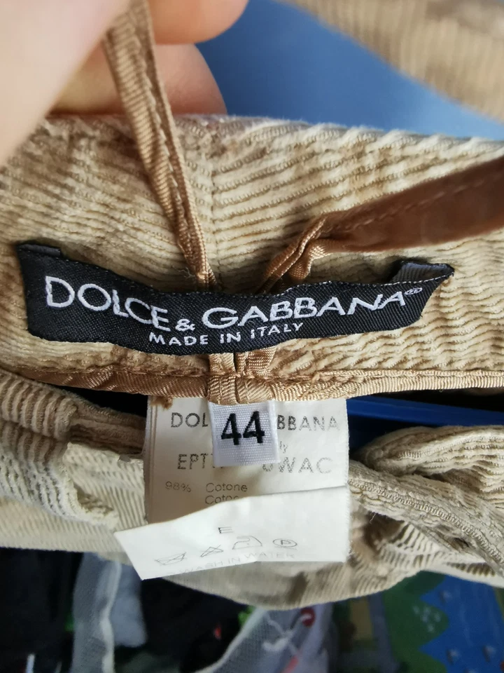 pantalones de terciopelo Dolce Gabbana Foto 4 de 4
