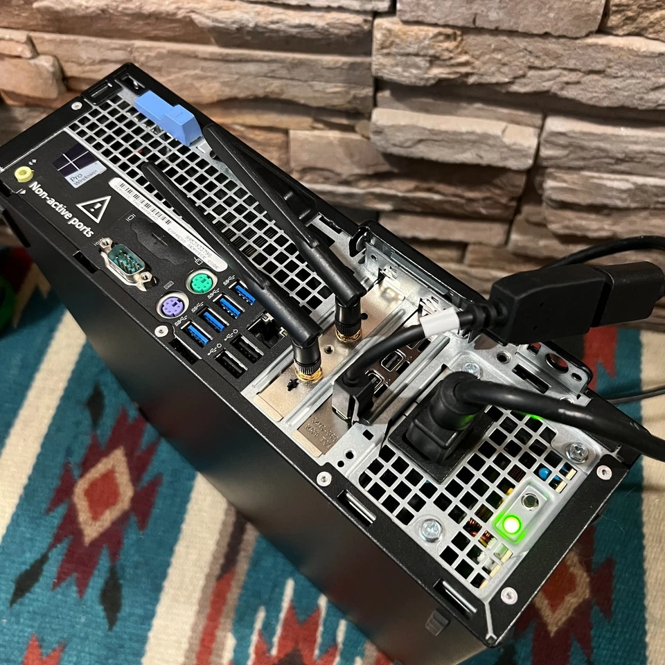 Dell Precision 3420 Win11 SFF PC! •Xeon E3-1270v5 •Quadro 4GB •16GB 256SSD Wifi - Image 4 of 4