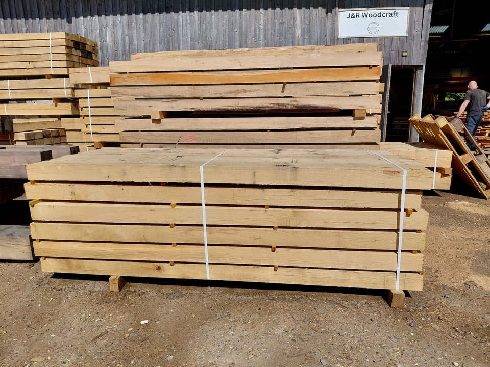 Oak Sleepers 200x100x2400mm | Solid Timber for Landscaping & Outdoor Projects - Image 3 of 3