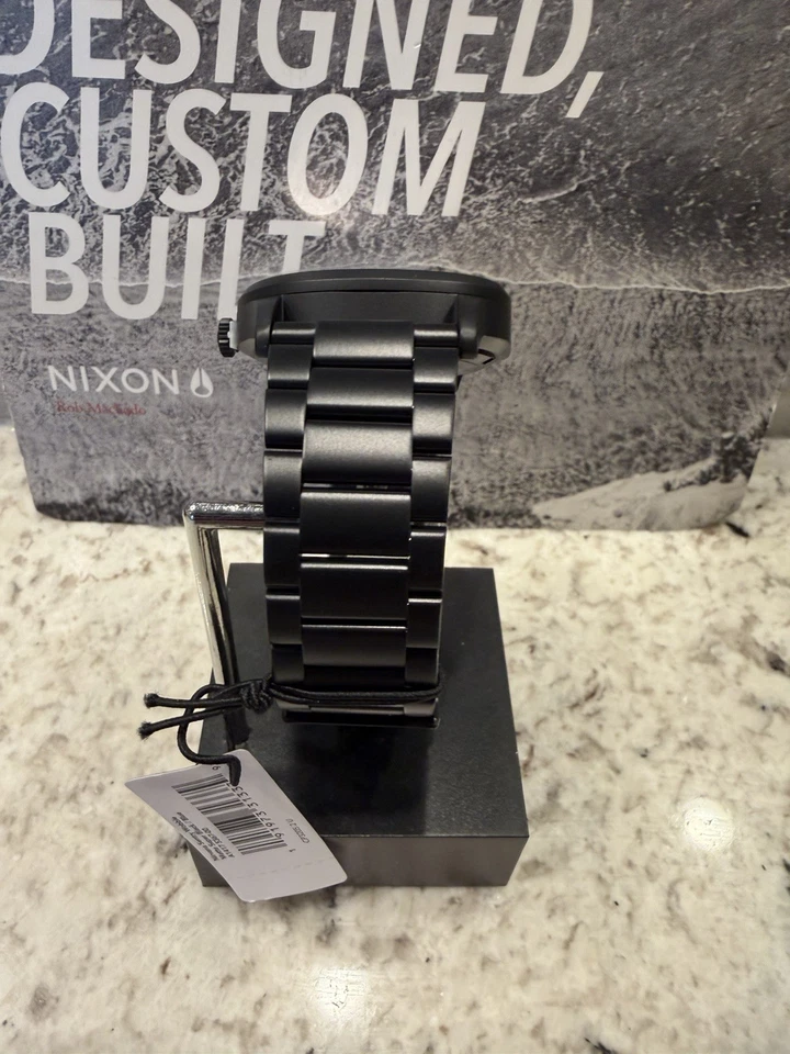 New Nirvana Nixon Sentry Wobble Black & Blue Smiley Face Watch A1417367 NWT - Image 2 of 3