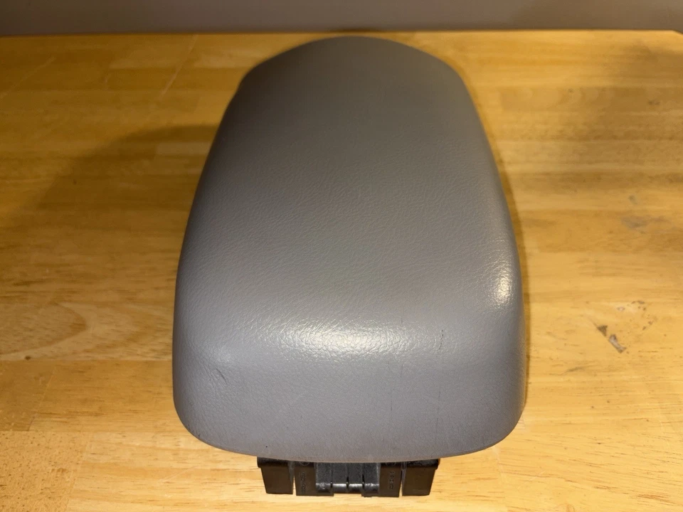 ✅OEM 2006-2012 TOYOTA RAV4 RAV 4 reposabrazos gris consola central tapa de almacenamiento BONITO Foto 4 de 4