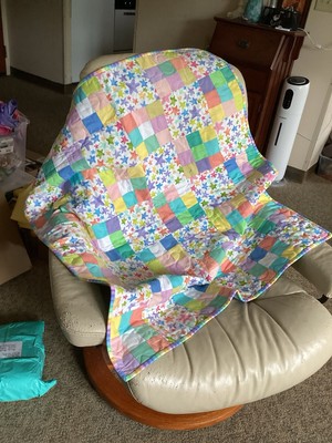 Homemade, Hand Crafted Star, Pastel Crib Quilt 35  X40 