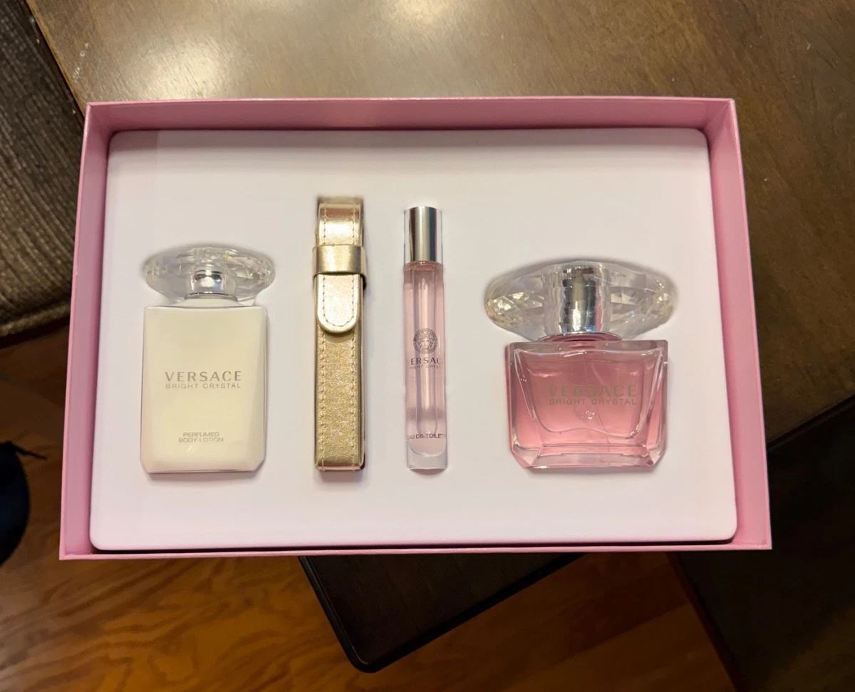 25+ Versace Bright Crystal Fragrance Gift Sets for Women for sale
