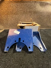 (QTY 2) 8" Light Seismic Inline Pump Stand Bracket 048108001