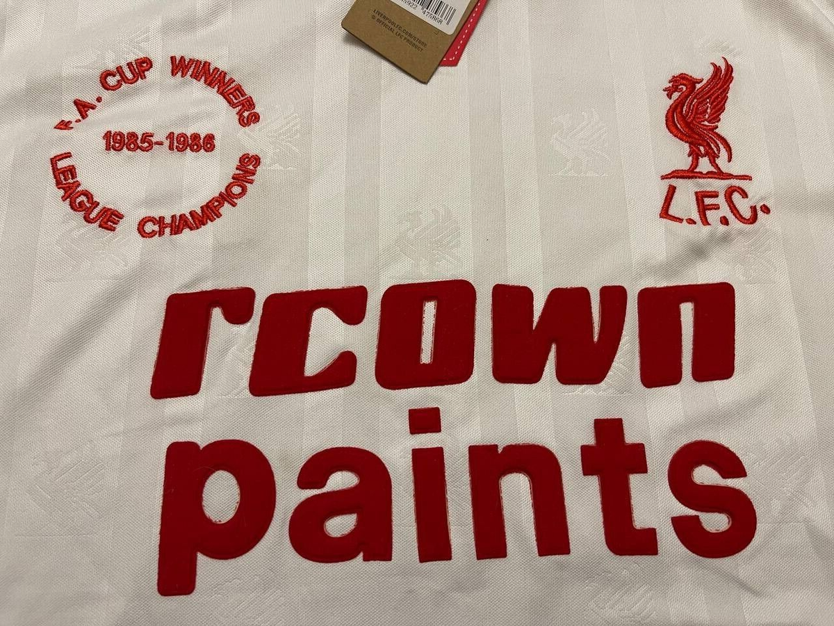 Liverpool 1985/1986 Away Cup Winners Score Draw Replica