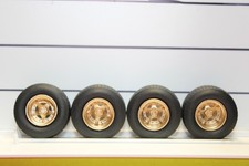 V -2 125 Scale Resin Model Car Dirt Track Tires And Wheels 