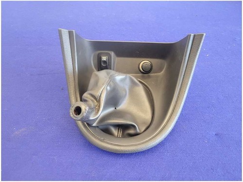 1999-2004 Ford Mustang GT 4.6L Shifter Boot Bezel Trim M/T *Read* 2675 - Picture 3 of 12