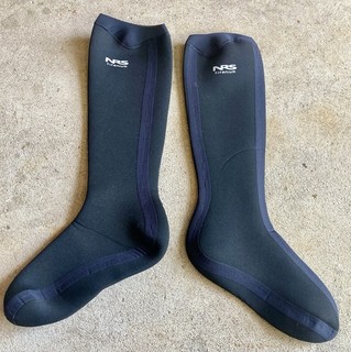 NEW w/o Tags NRS Titanium XL Boundary Neoprene Socks