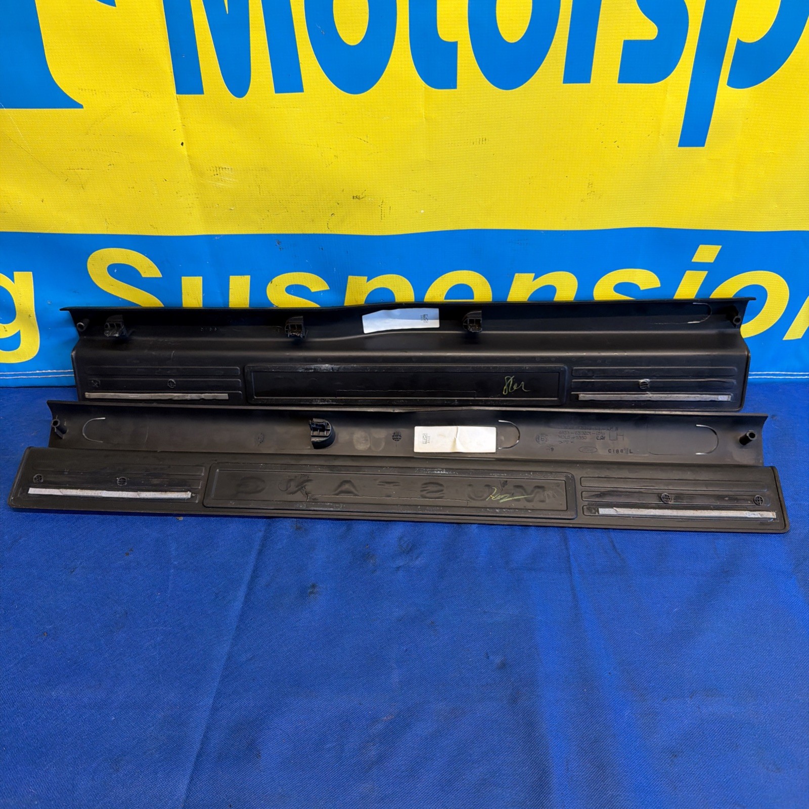 Ford GT 2014 Left, right Scuff plates Pair