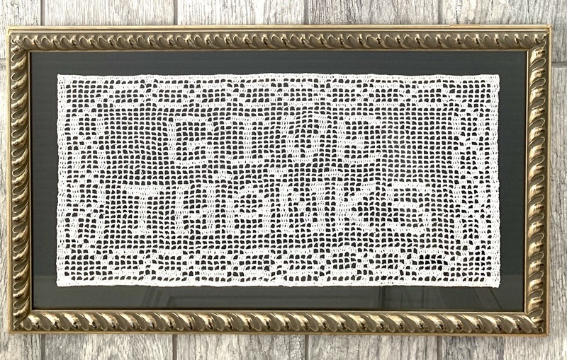 *** GIVE THANKS filet lace Crochet Motto Sampler Framed Ready To Hang