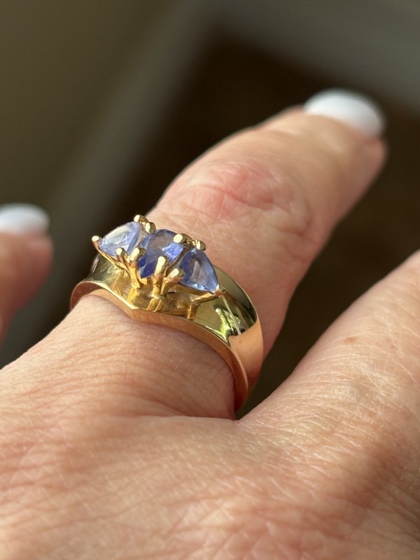Tanzanite Ring CID 14KT Yellow Gold
