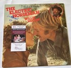 Willie Nelson Autographed Album (JSA) — photo 3