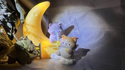 Adorable Moon Fishing Cat Night Light Set   Customizable Cat Figurines   Warm...