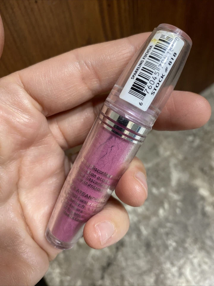 Mary Kate & Ashley Eye Drama Loose Powder Eye Shadow In Shade Sparkling Fuchsia - Image 3 of 4