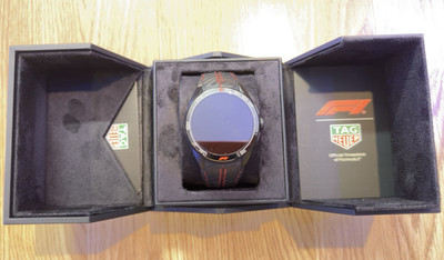 TAG Heuer Connected Calibre E5 X F1 Edition 45mm Titan schwarz/rot