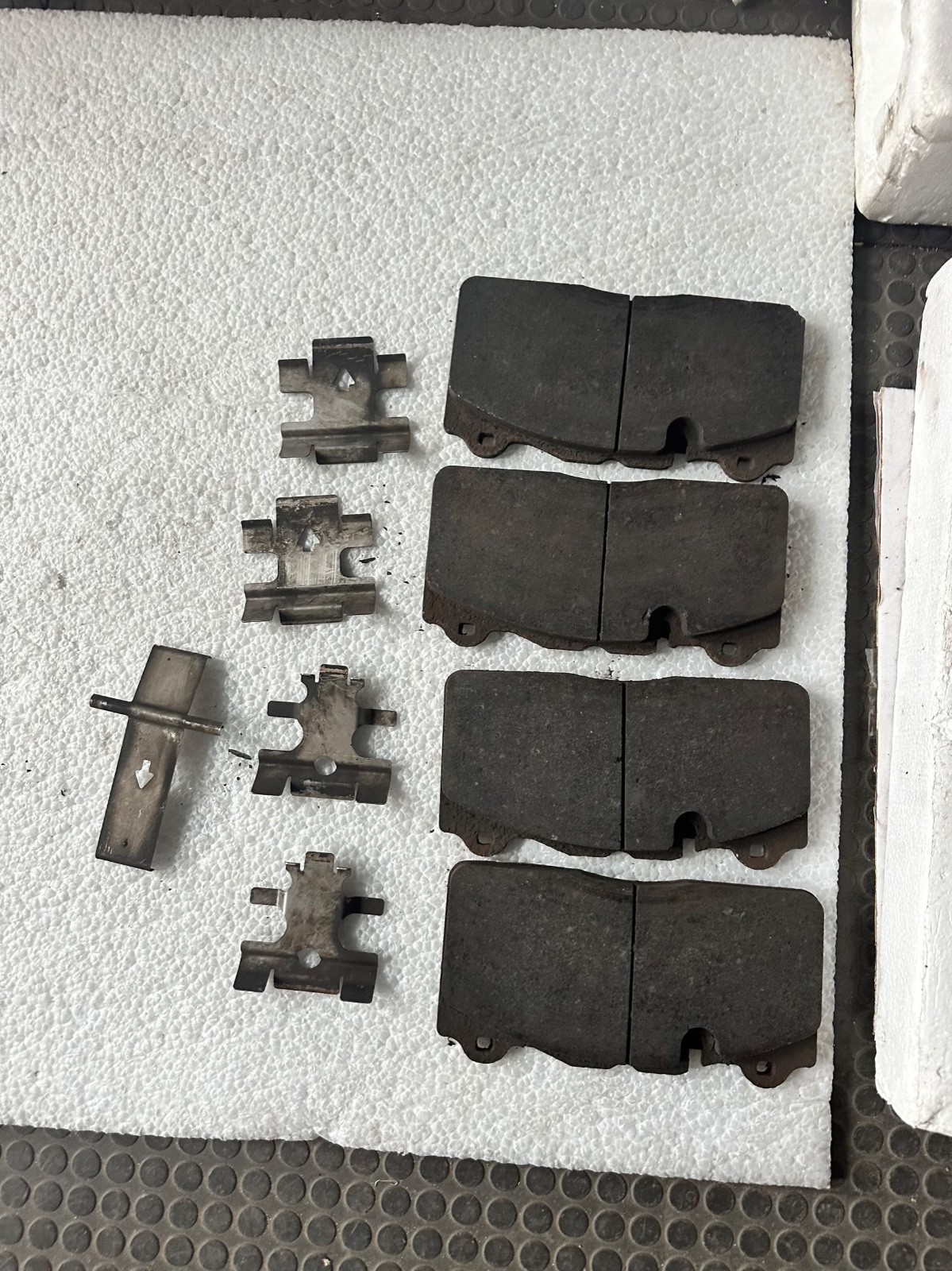 McLaren 720s Carbon Ceramic Brake Discs Set with pads 2018 - 2024 OEM