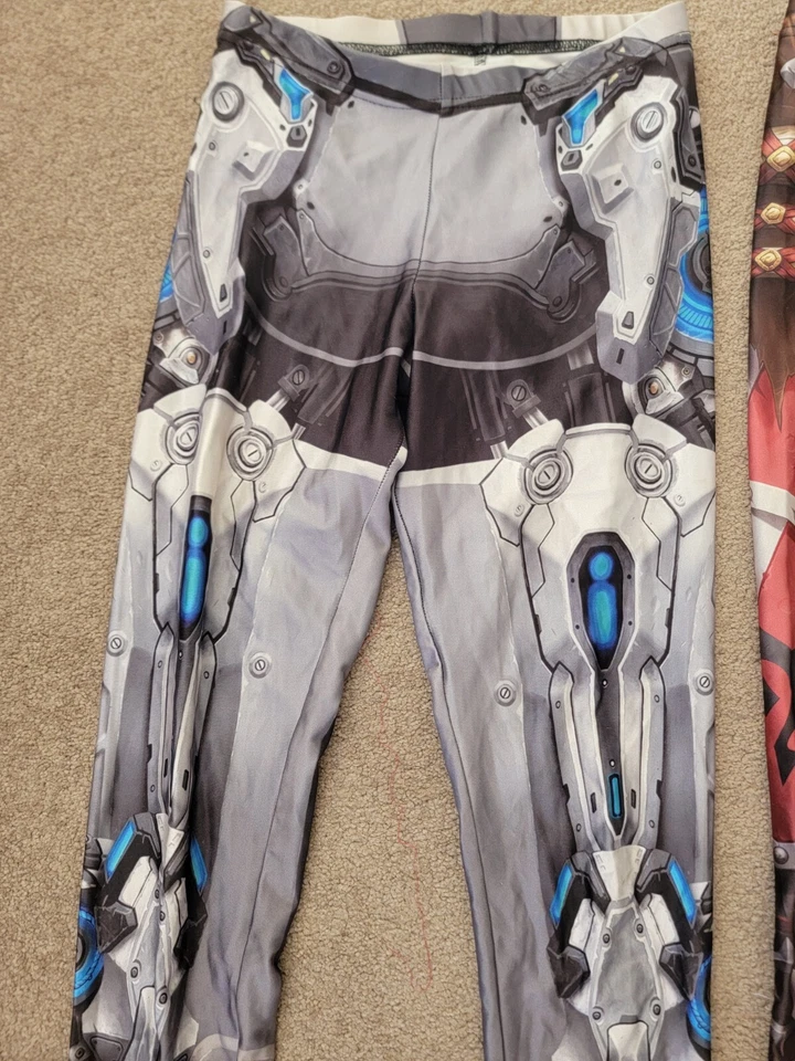2 Pair Of Cosplay Robot Leggings. World Of WARCRAFT & Wild Bangarang Size M - Image 3 of 4