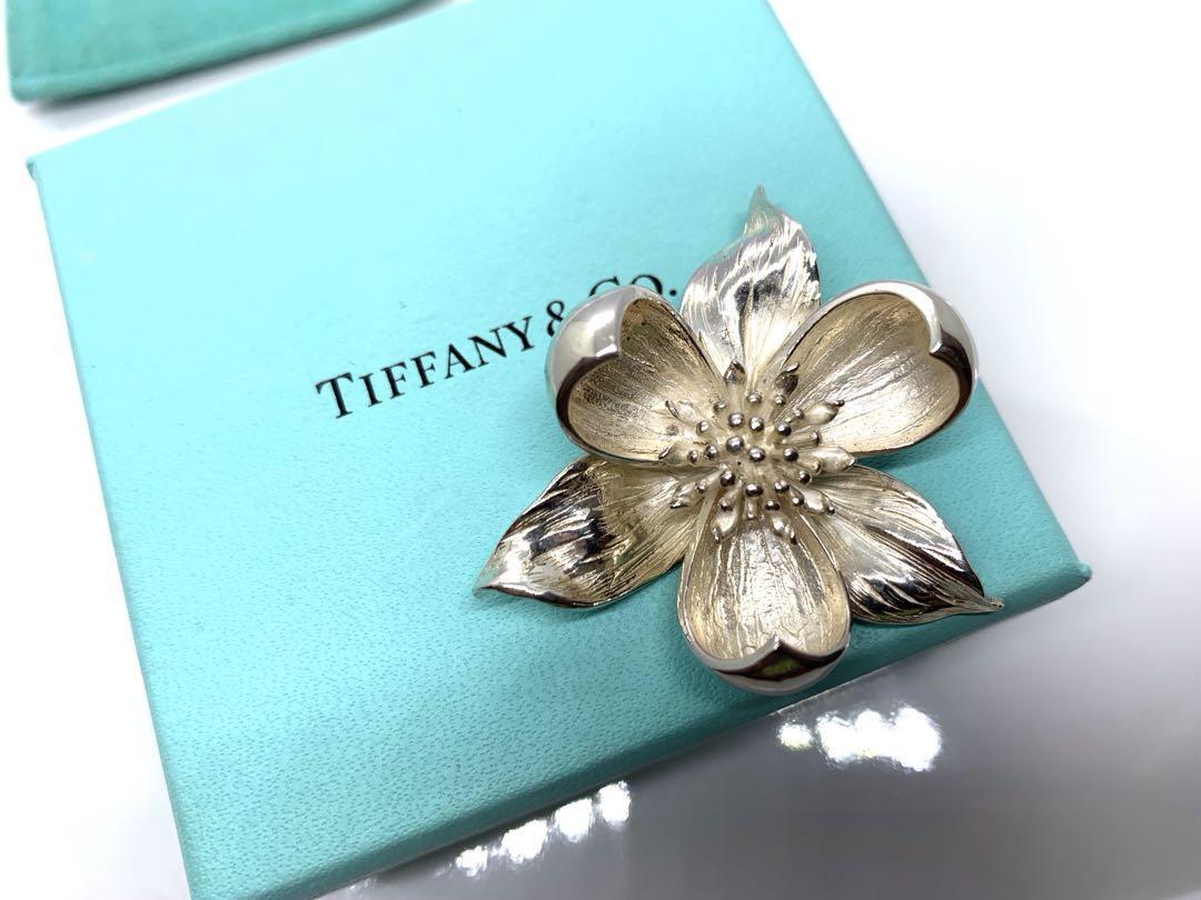 Tiffany & Co. authentic flower brooch silver 925 size 4.3cm Tiffany & Co. authentic flower brooch silver 925 size 4.3cm