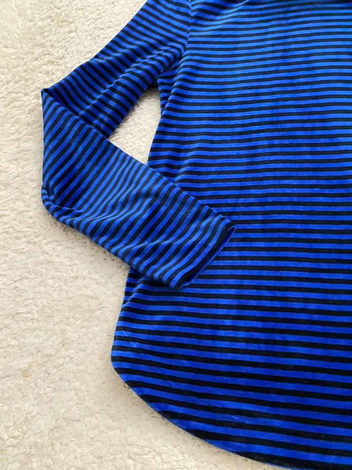 Suéter Pullover Laura Scott Mujer Rayas Manga Larga Cuello Simulado Azul Pequeño PS Foto 2 de 4