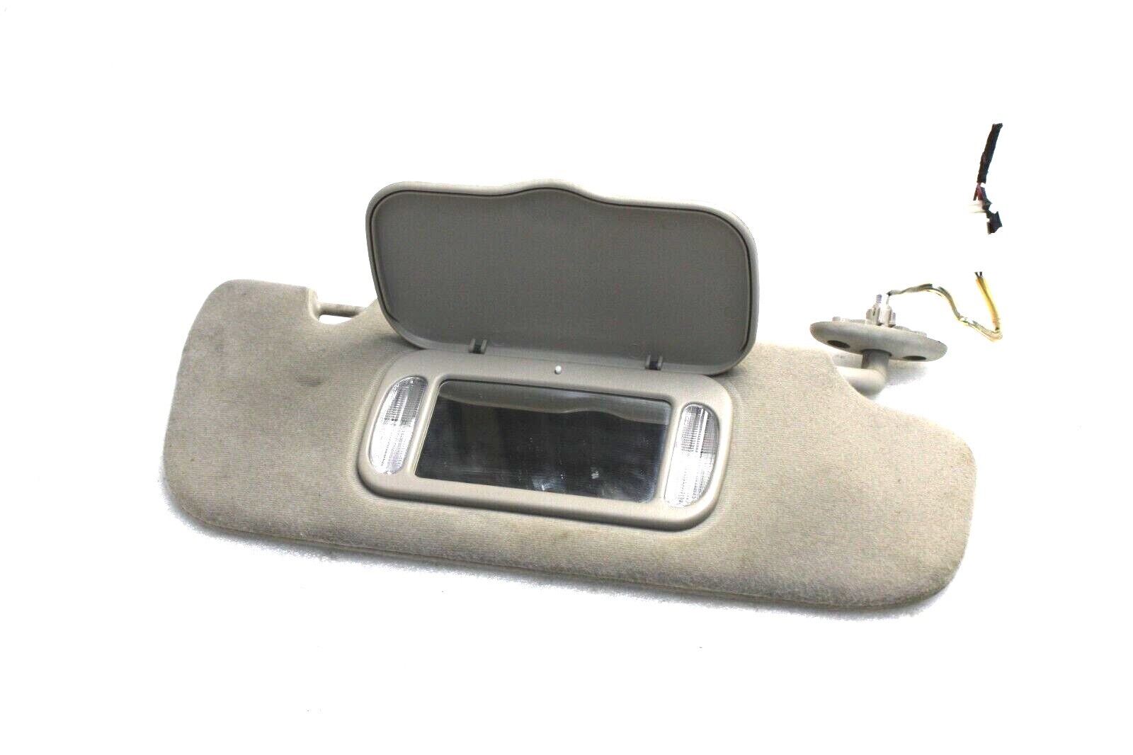 2002-2003 Jeep Liberty Passenger Right Sun Visor w/ Lighted Mirror 