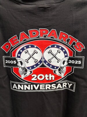 T-Shirt DeadPartsMC - Parti Di Ricambio E Cimitero Motociclisti - Harley - Hanes Nera