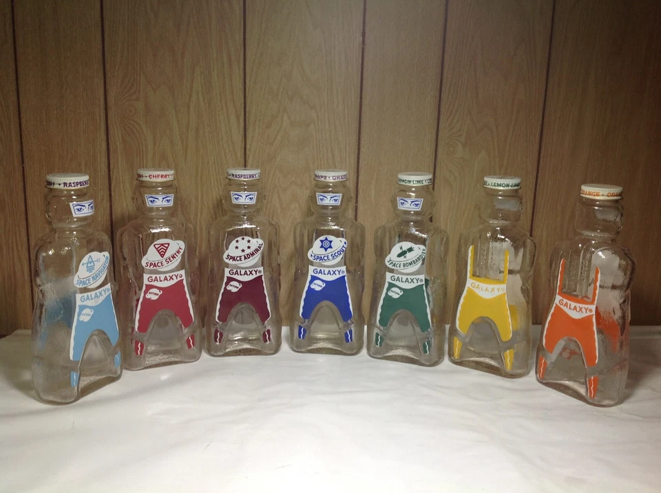 Galaxy Space Man "Space Scout" botella de jarabe de uva y banco de monedas Foto 4 de 4