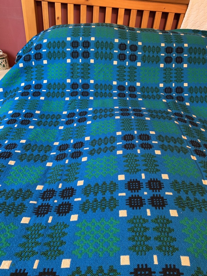 Vintage Welsh Tapestry Blanket 78x90 Inch chess By 198cm By 220 Cm