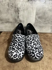bc. Flawless Comfort Slip Resistant Slip on Clogs. Size 8 Animal Print NEW