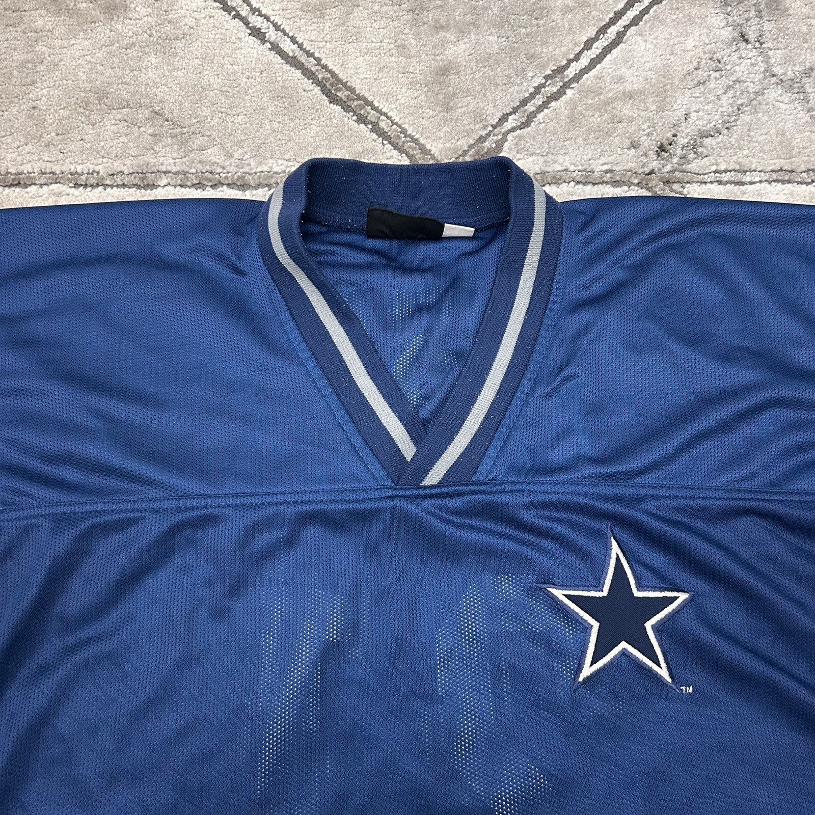 Picture 4 of 12