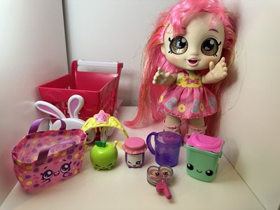 Kindi Kids Snack Time Friends Donatina Puppe Einkaufswagen Zubehör