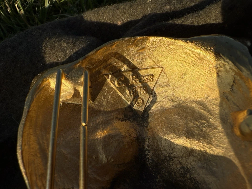 Christopher Ross Gato Hebilla de Cinturón Chapado en Oro Gatito 1976 Firmado De Colección Raro Foto 3 de 3