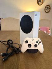 Imagen de Microsoft Xbox Series S 512GB White Console 4K Wi-Fi + Wireless Controller