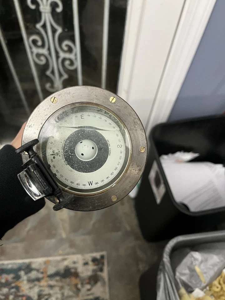 Brújula de mano vintage Weems & Plath Foto 2 de 4