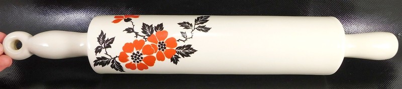 Red Poppy Hall China Rolling Pin Pottery China Specialties Vintage RARE Limited
