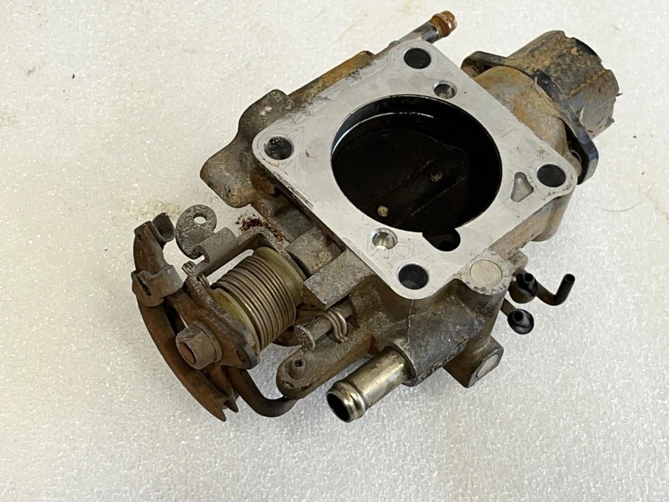 Lexus Es250 1991 cuerpo del acelerador con sensor automático A/T 22210-62100 Foto 2 de 3