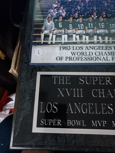 1983 Super Bowl Champion Raiders 12x15 Plaque with 8x10 Picture & Engraved Plate - Picture 5 of 8