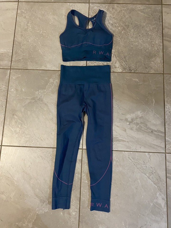 Gymshark 2 Piece Womans Gym Set Size 8