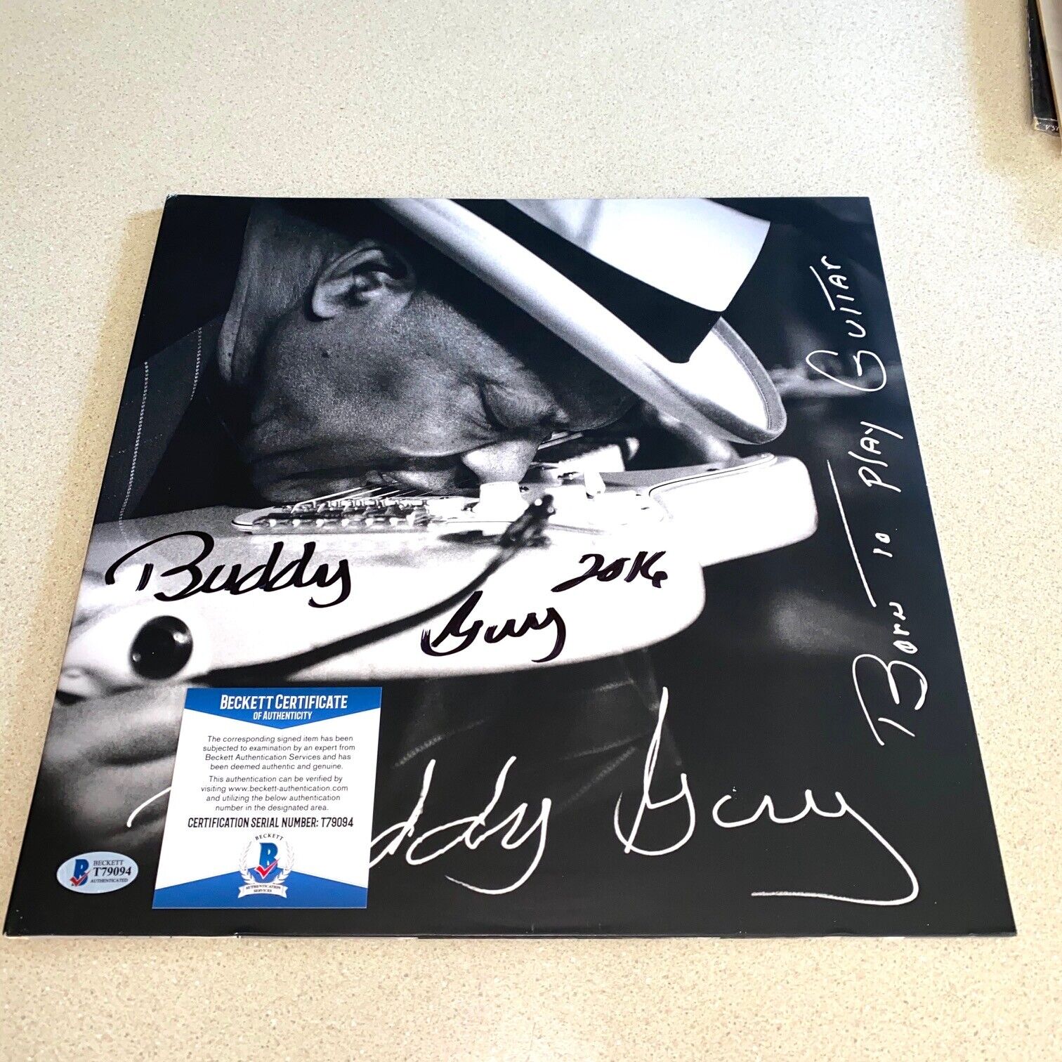 BUDDY GUY signed autographed BORN TO PLAY GUITAR ALBUM BLUES BEC