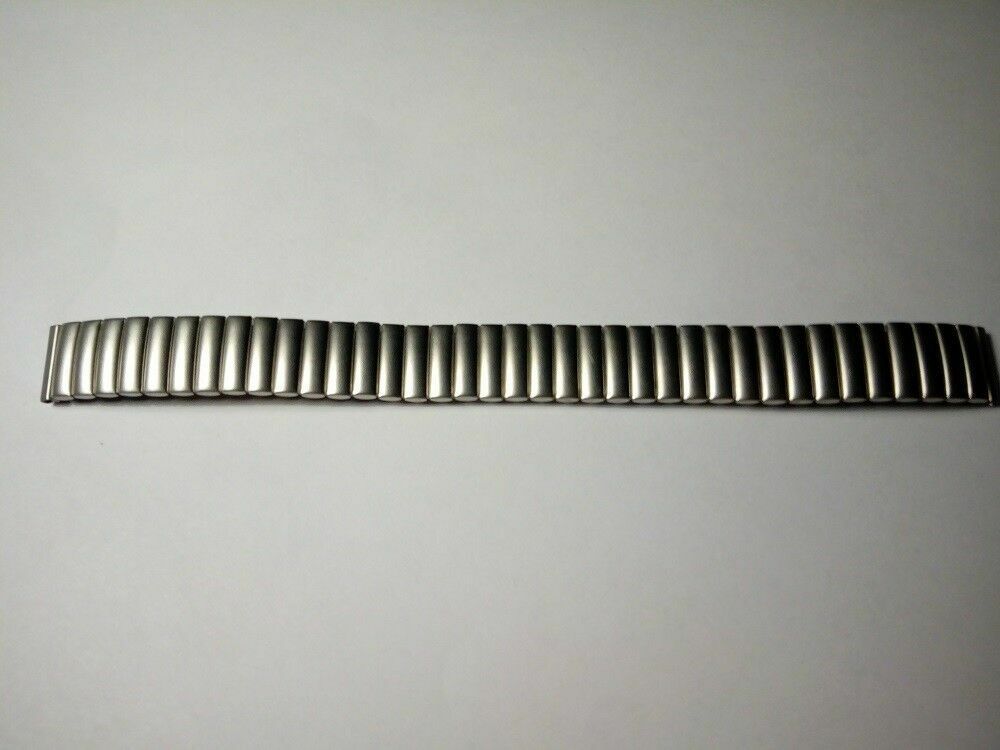 Foto 1 di 2