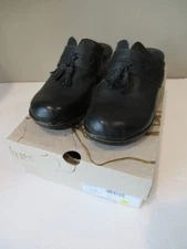 b.o.c Elsbury Shoes / Clogs Color Black w/Tassel Size 10 VGPC