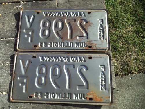 1983 ILLINOIS Farm License Plate # 2798 VF Farm truck Plates ~ Matching Pair - Picture 2 of 2
