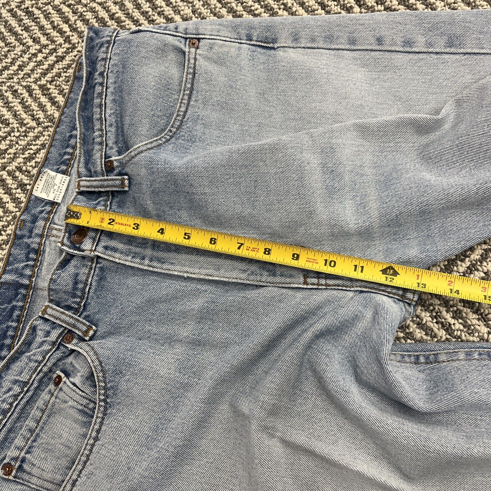 VINTAGE Levis 505 jeans Mens Measure 38x30 Made I… - image 11