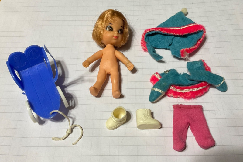 Liddle Kiddle Doll Freezy Sliddle Made in Japan with Sled