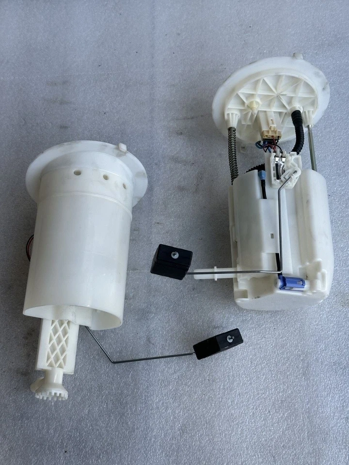 Lexus GS350 2014 bomba de combustible de gasolina y unidad de envío 77020-30401 Foto 2 de 3