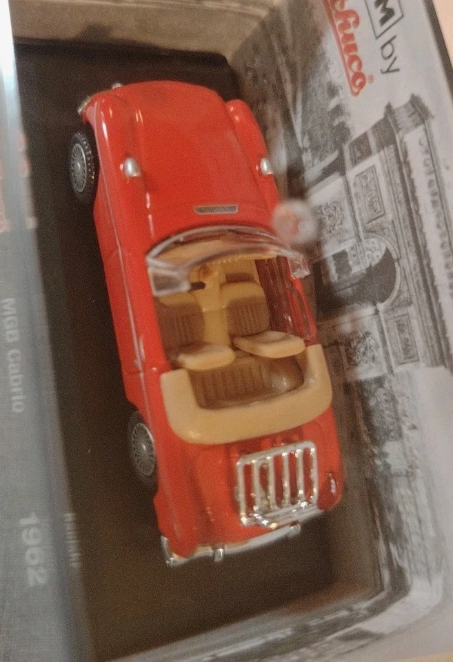 SCHUCO -TCM  Modellino MGB CABRIO (1962) - Scala 1:72 - Immagine 3 di 4