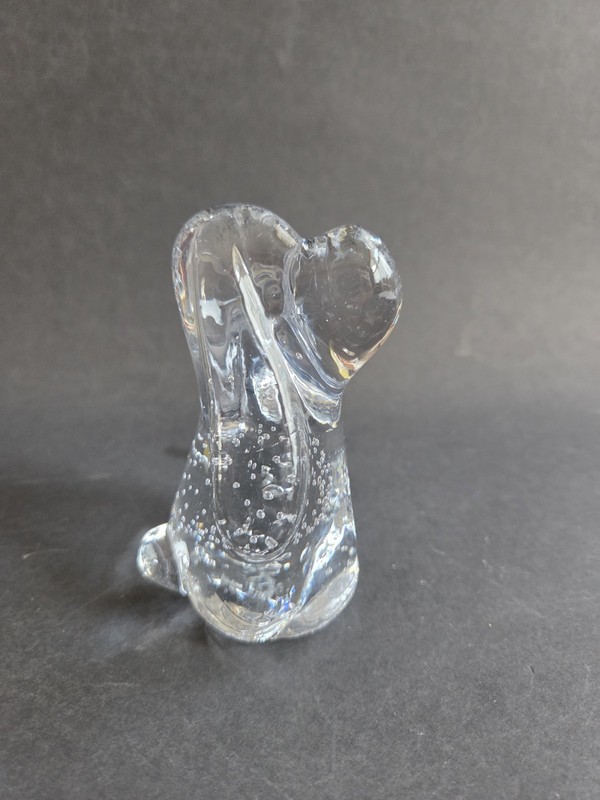 Vintage Clear Art Glass Basset Hound Dog Paperweight/Figurine With Bubbles