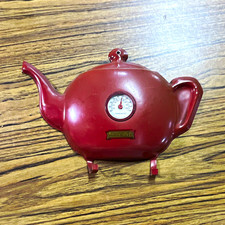 Niagara Falls N.Y. Souvenir Red Teapot Shaped Thermometer Made in USA